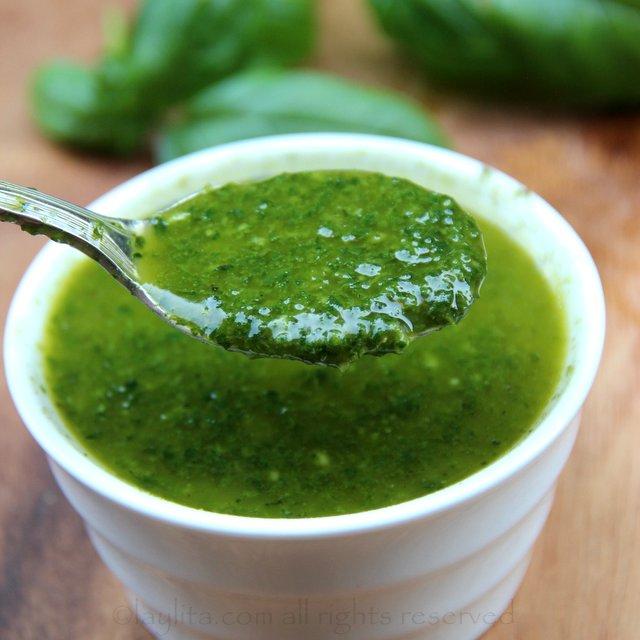 Basil-oil-sauce-recipe