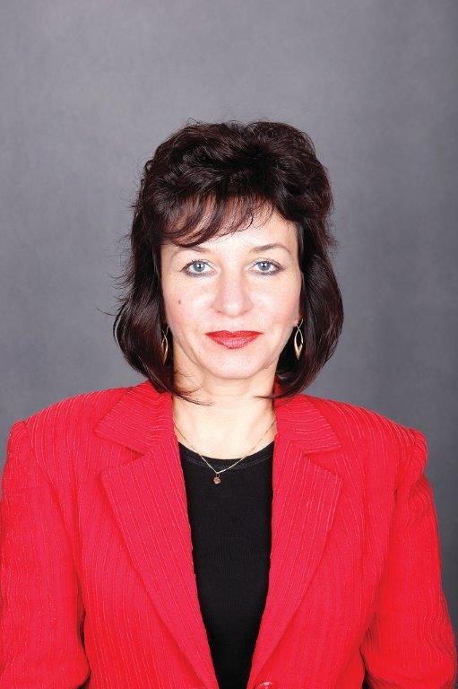 Доц. д-р Марина Николова, ръководител на катедра "Аграрна икономика"